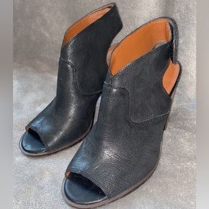 Lucky brand heels